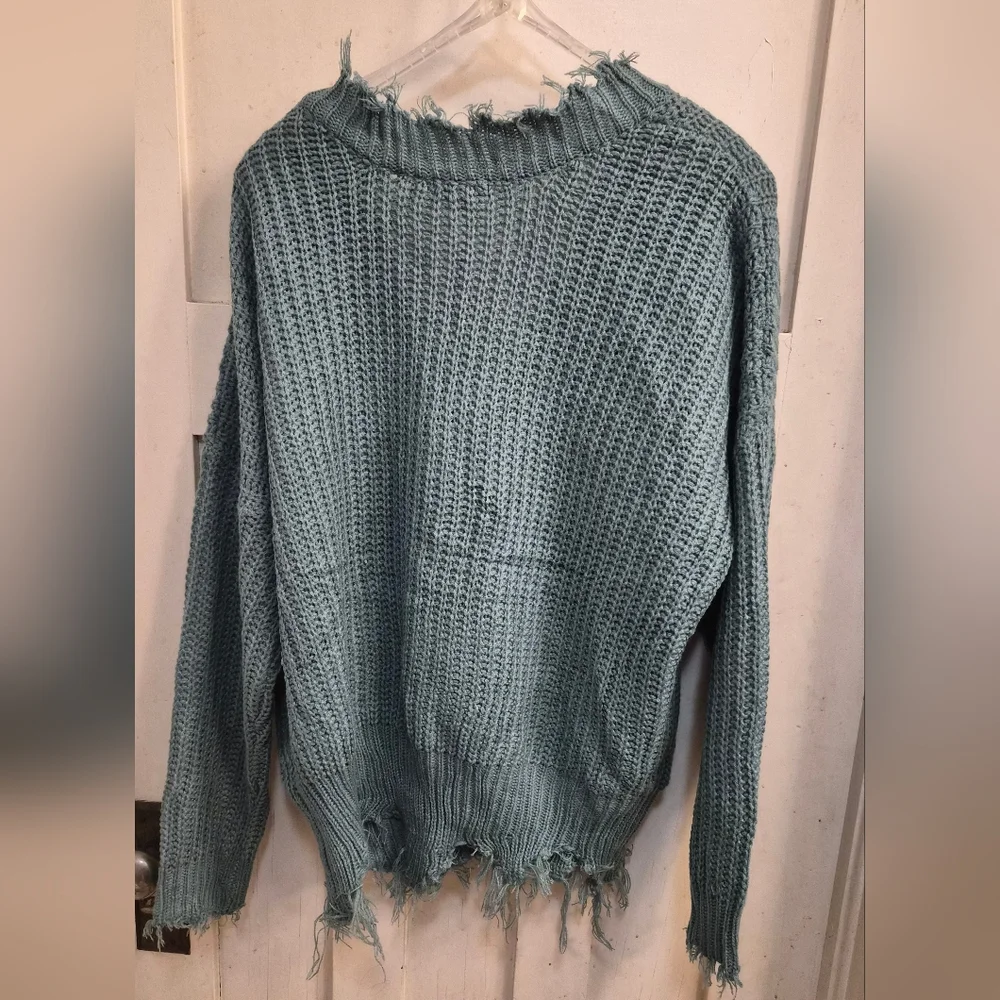 NWT Main Strip Distressed V-Neck Knit Sweater – Sage Teal Green (L) - Picture 4 of 4